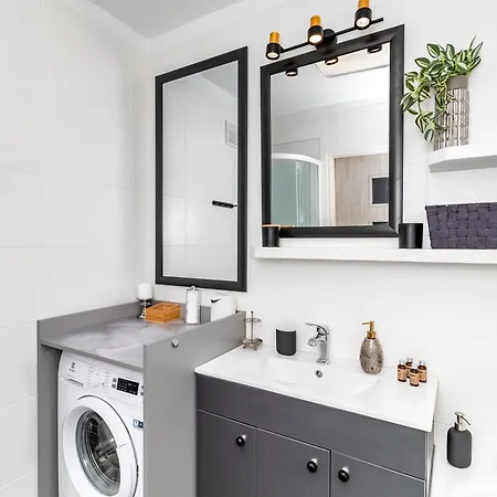 Wonderful 2- Bedroom With Soul Wwa70 Apartment