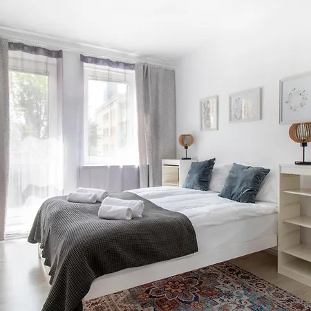 Wonderful 2- Bedroom With Soul Wwa70 Warszawa